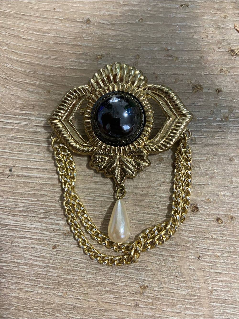 Vintage Victorian-style Gold-tone Brooch Black Cabochon Center Dangling Chains